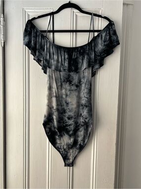 American Eagle Outfitters Off-Shoulder Bodysuit